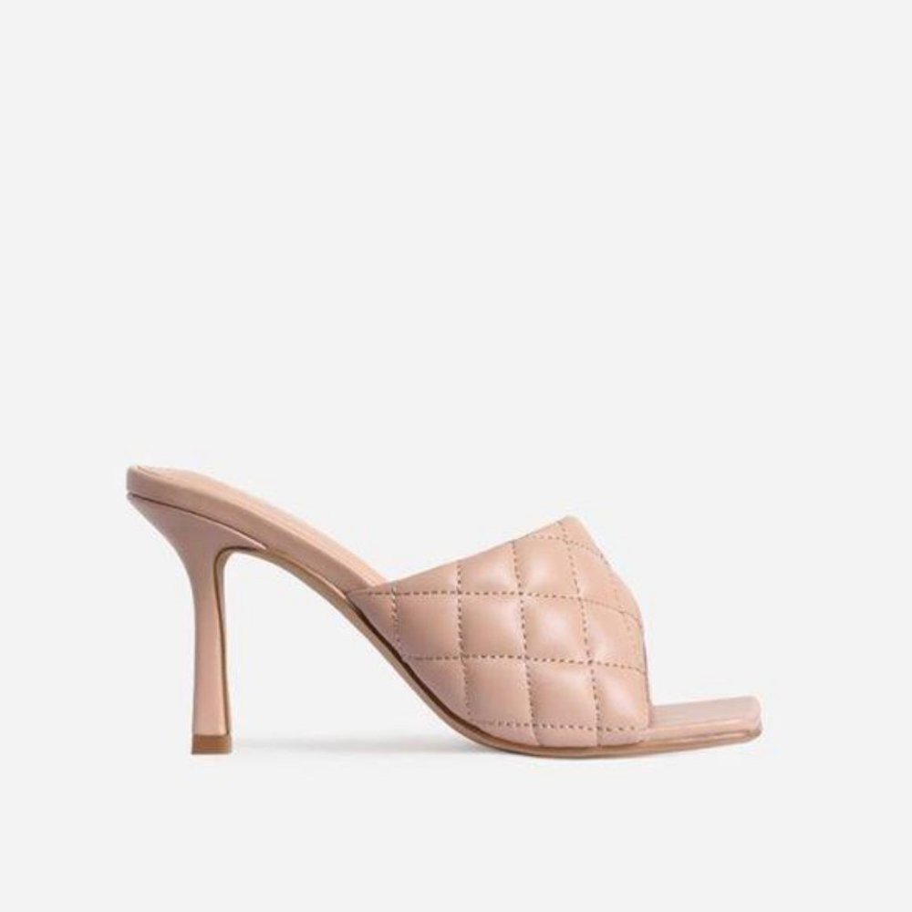 !! NEW !! SQUARE TOE Quilted Mules in Nude - Picture 2 of 9